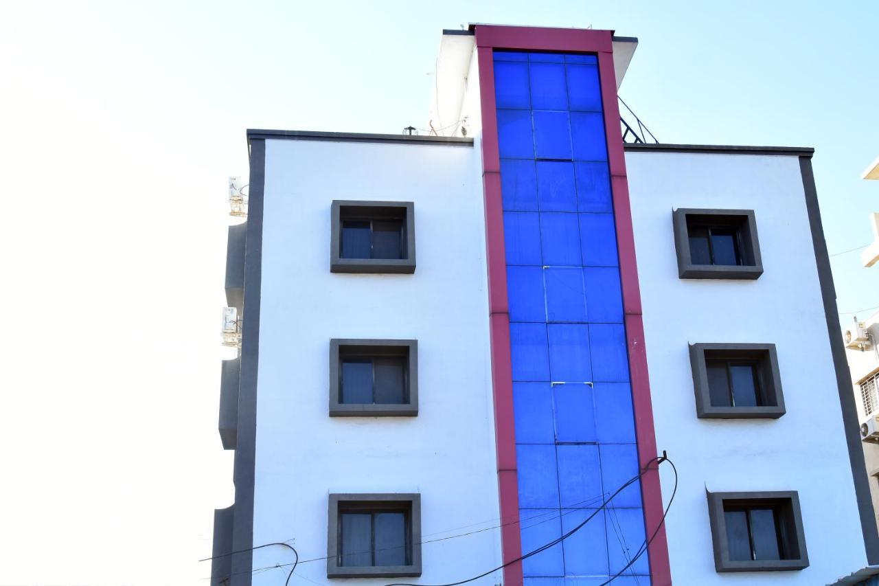 Hotel Temple Sai 쉬르디 외부 사진